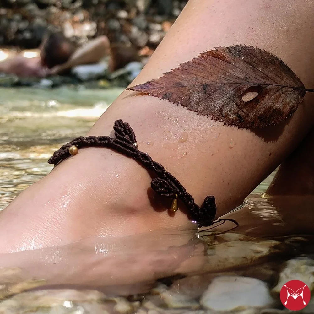 Tattoo uploaded by Elizabeth Schindler • Thin feather anklet • Tattoodo