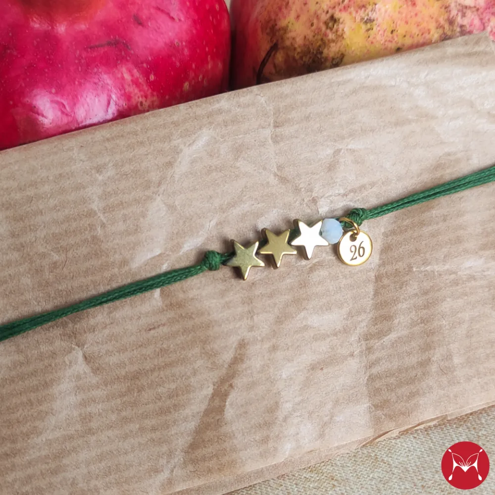 '26 charm bracelet stars